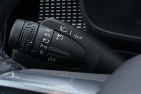 Volvo EX40 Single Motor Extended Range Plus Black Ed. 82 kWh | ACC | Panoramadak | Harman/Kardon | 360° Camera | Warmtepomp | Stoel+Stuurverwarming | 20 inch