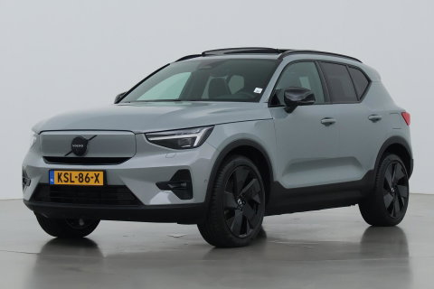 Volvo EX40 Single Motor Extended Range Plus Black Ed. 82 kWh | ACC | Panoramadak | Harman/Kardon | 360° Camera | Warmtepomp | Stoel+Stuurverwarming | 20 inch