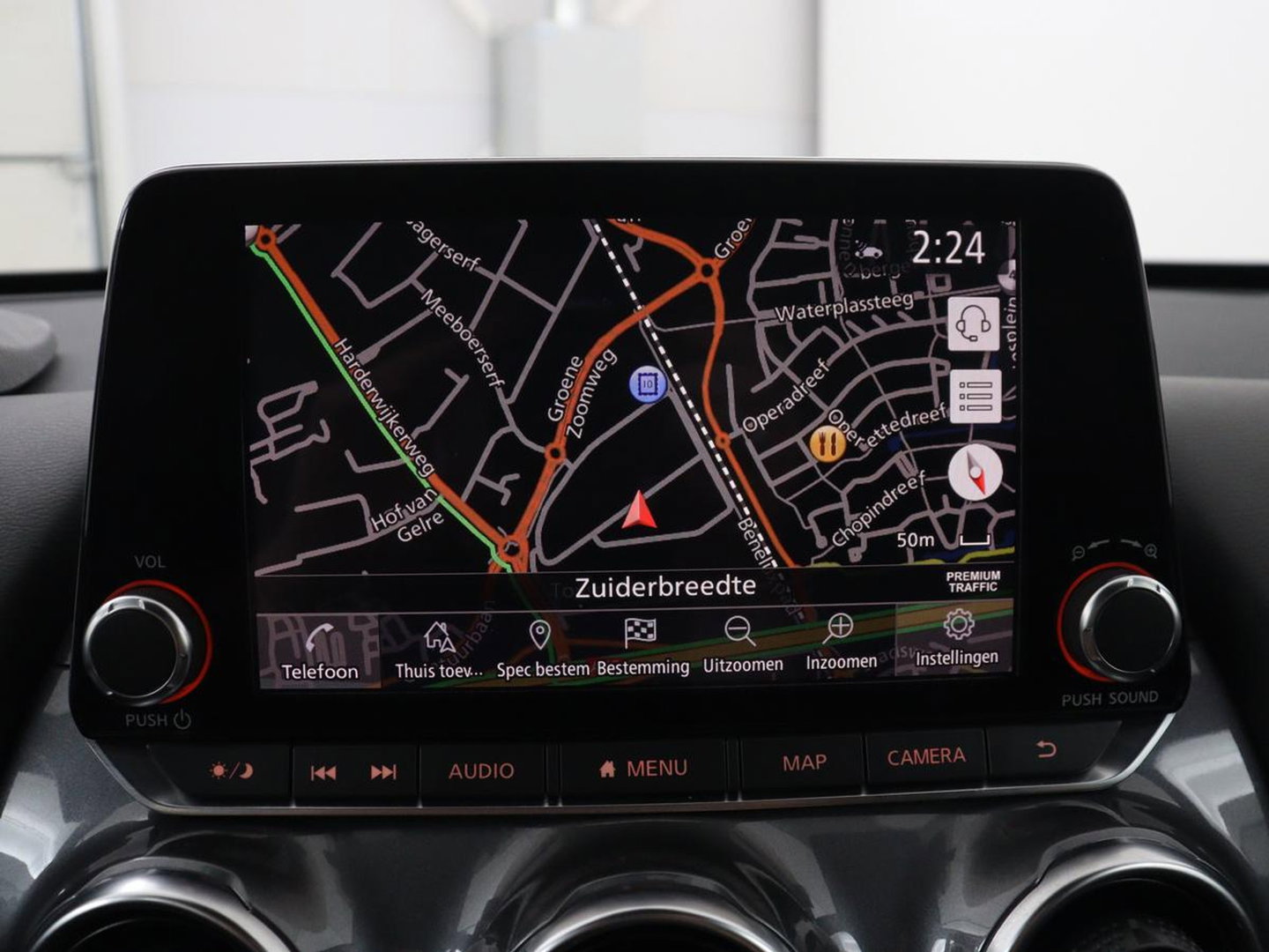 Nissan Juke 1.0 DIG-T Kiiro | Half leder | Stoelverwarming | Cruise control | Lane assist | Navigatie | Carplay | Camera | Park assist | Trekhaak