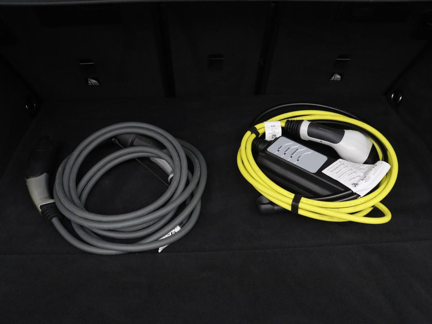BMW 3 Serie Touring 320e Business Edition Plus | SOH 90% | Leder | Stoelverwarming | Carplay | Cruise control | Climate control | Elektrische achterklep | Park assist | PHEV