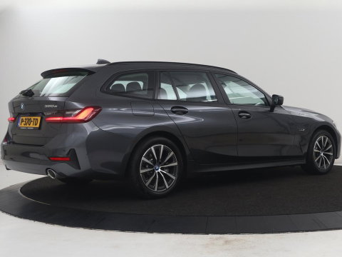 BMW 3 Serie Touring 320e Business Edition Plus | SOH 90% | Leder | Stoelverwarming | Carplay | Cruise control | Climate control | Elektrische achterklep | Park assist | PHEV
