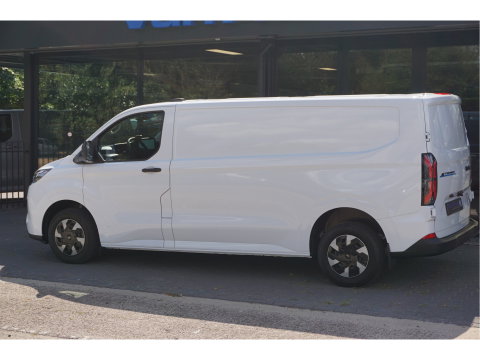 Ford E-Transit Custom 320L 218PK 71KWH Trend AUT BPM VRIJ!! Apple CP / Android A, LED, 2300KG Trekgewicht NR. EC01