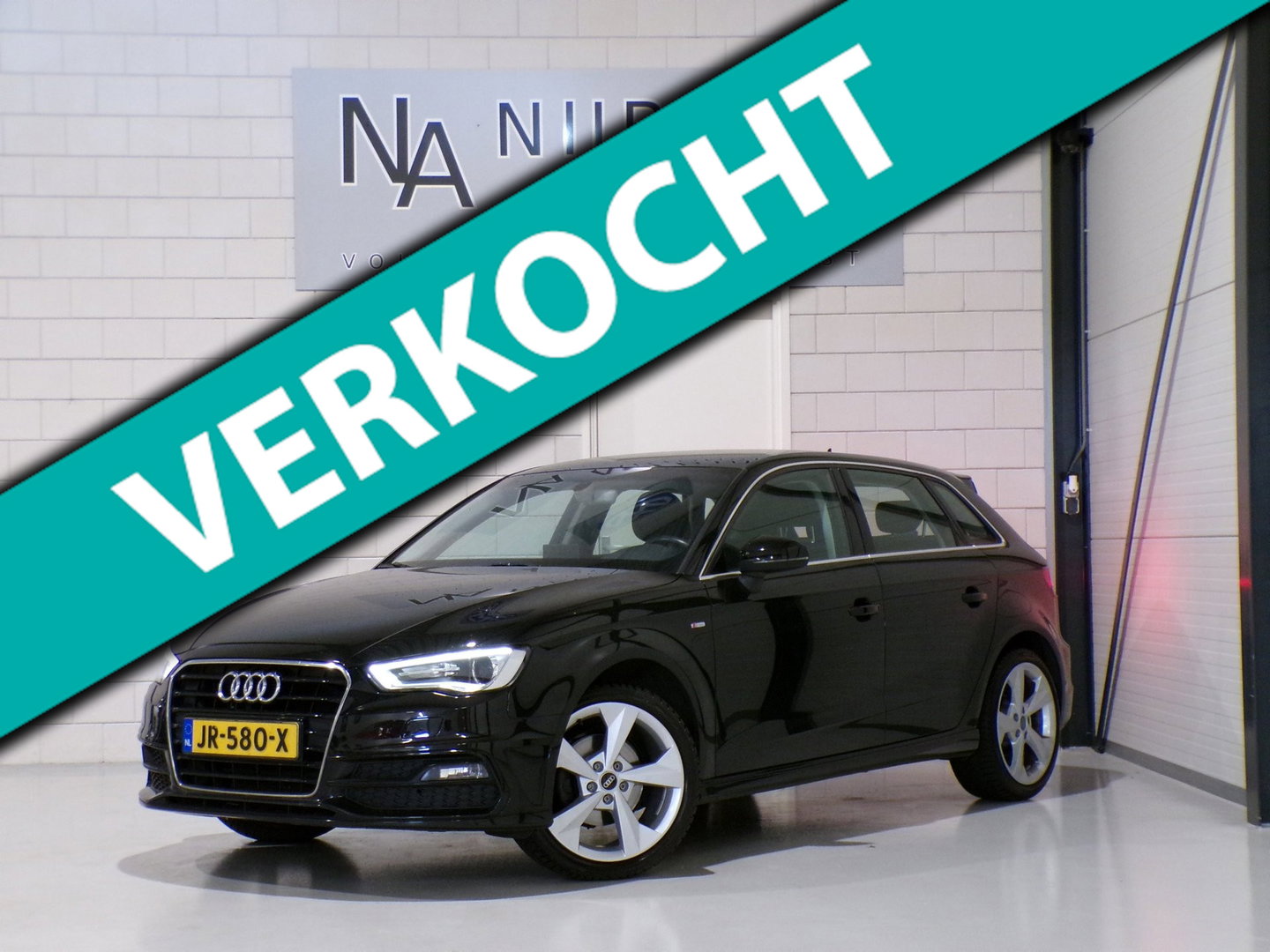 Audi A3 Sportback 1.2 TFSI S-Line Adrenalin "Origineel NL!" Xenon-LED Parkeersensoren Bluetooth Navigatie 18"Velgen Nieuwe-APK