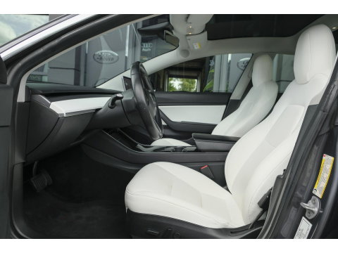 Tesla Model 3 Long Range 351pk AWD 75 kWh *BTW* *SOH 85%* Panoramadak 19" LMV Sport Autopilot
