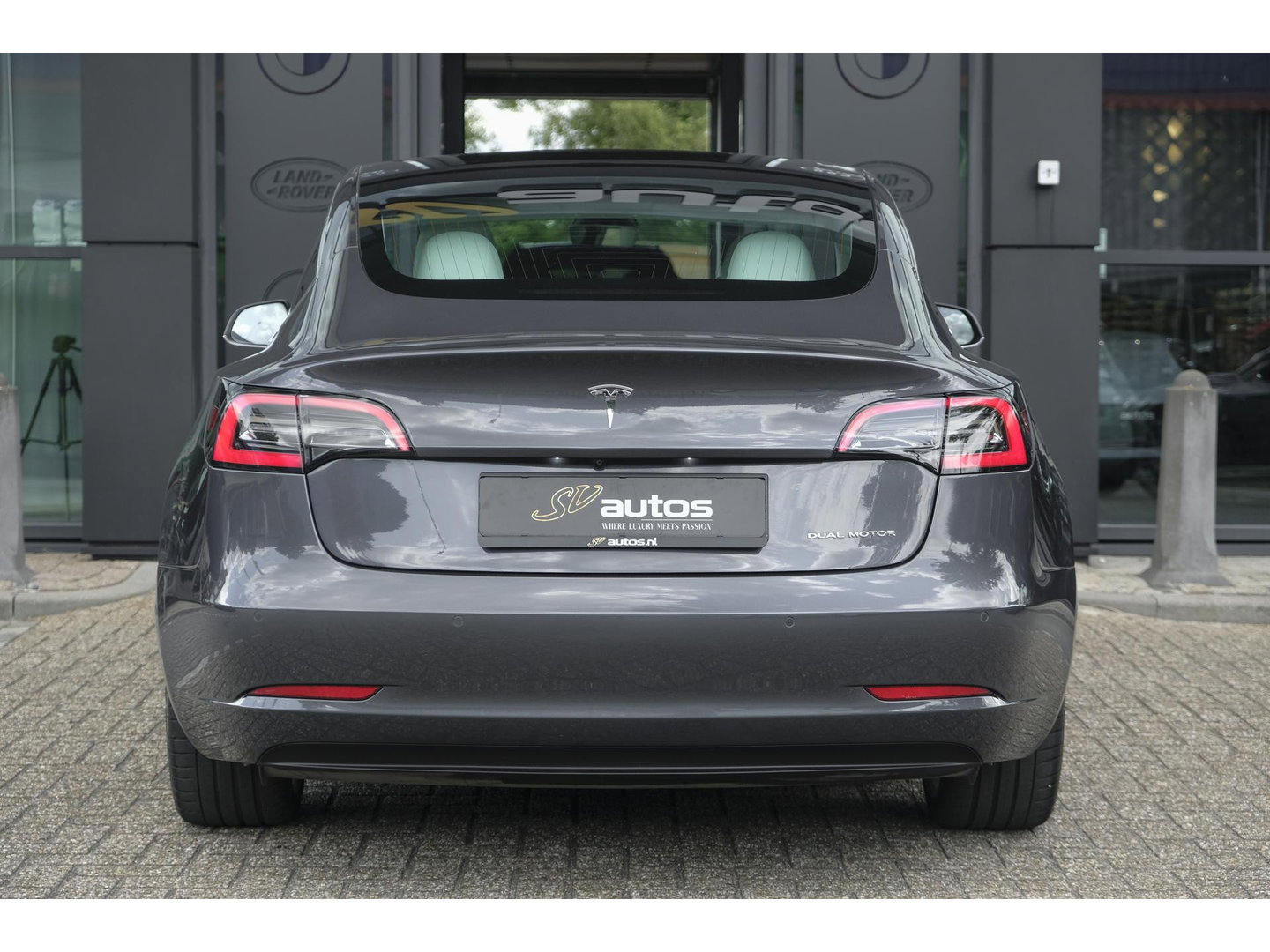 Tesla Model 3 Long Range 351pk AWD 75 kWh *BTW* *SOH 85%* Panoramadak 19" LMV Sport Autopilot