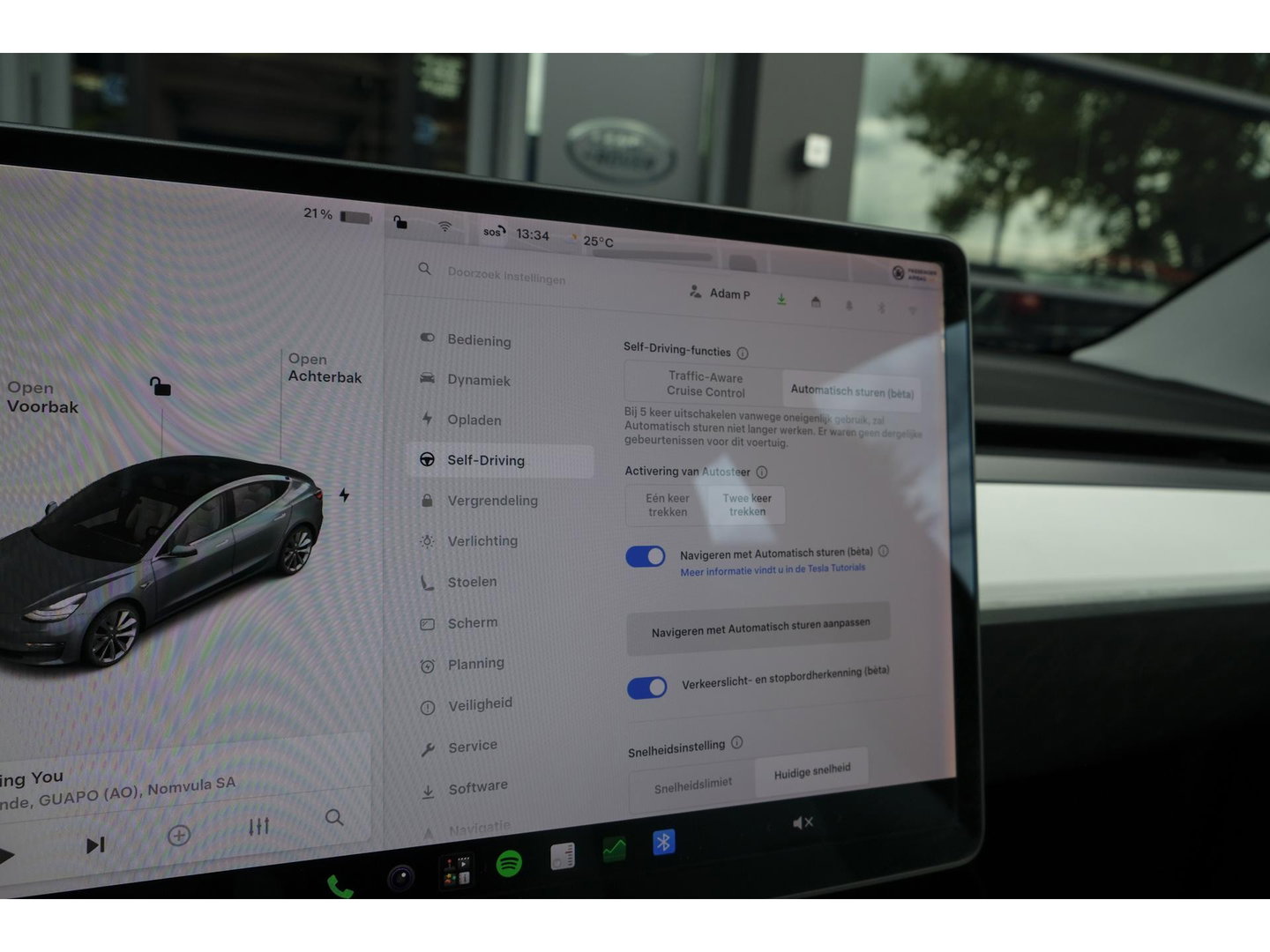 Tesla Model 3 Long Range 351pk AWD 75 kWh *BTW* *SOH 85%* Panoramadak 19" LMV Sport Autopilot