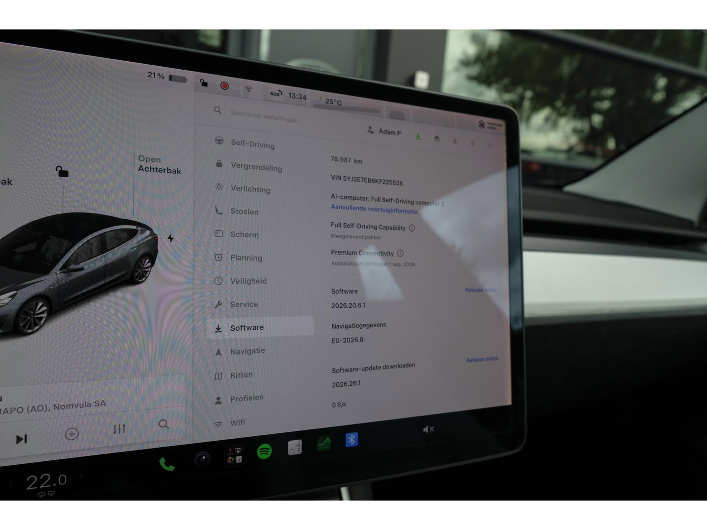 Tesla Model 3 Long Range 351pk AWD 75 kWh *BTW* *SOH 85%* Panoramadak 19" LMV Sport Autopilot