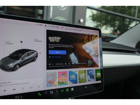 Tesla Model 3 Long Range 351pk AWD 75 kWh *BTW* *SOH 85%* Panoramadak 19" LMV Sport Autopilot