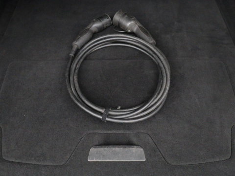 Volvo V90 2.0 T8 Plug-in hybrid AWD Plus Bright | SOH 97,1 | Panoramadak | Leder | Memory | Harman/Kardon | Stuur/stoel verwarming | Achterbank verwarming | Carplay | Cruise control | 360 Camera | Park assist | Trekhaak