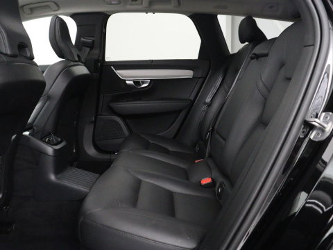 Volvo V90 2.0 T8 Plug-in hybrid AWD Plus Bright | SOH 97,1 | Panoramadak | Leder | Memory | Harman/Kardon | Stuur/stoel verwarming | Achterbank verwarming | Carplay | Cruise control | 360 Camera | Park assist | Trekhaak