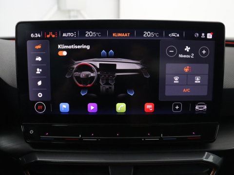 CUPRA Leon 1.5 eTSI Business Edition | Half leder | Stuur/stoel verwarming | Adaptive cruise | Lane assist | Carplay | Sfeerverlichting | Virtueel dashboard | Park assist | Climate control