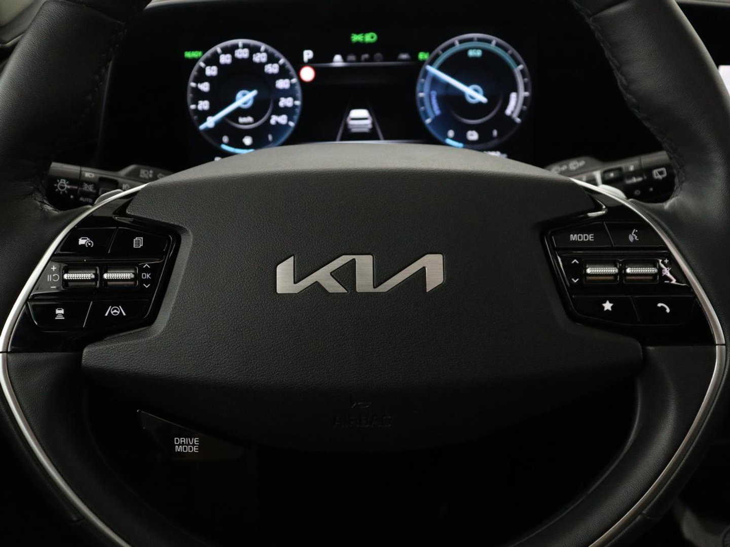 Kia Niro 1.6 GDi Hybrid DynamicPlusLine | Panoramadak | Leder | Stuur/stoelverwarming | Head-up | Adaptive cruise | Lane assist | Carplay | Camera | Park assist | Climate control | Trekhaak