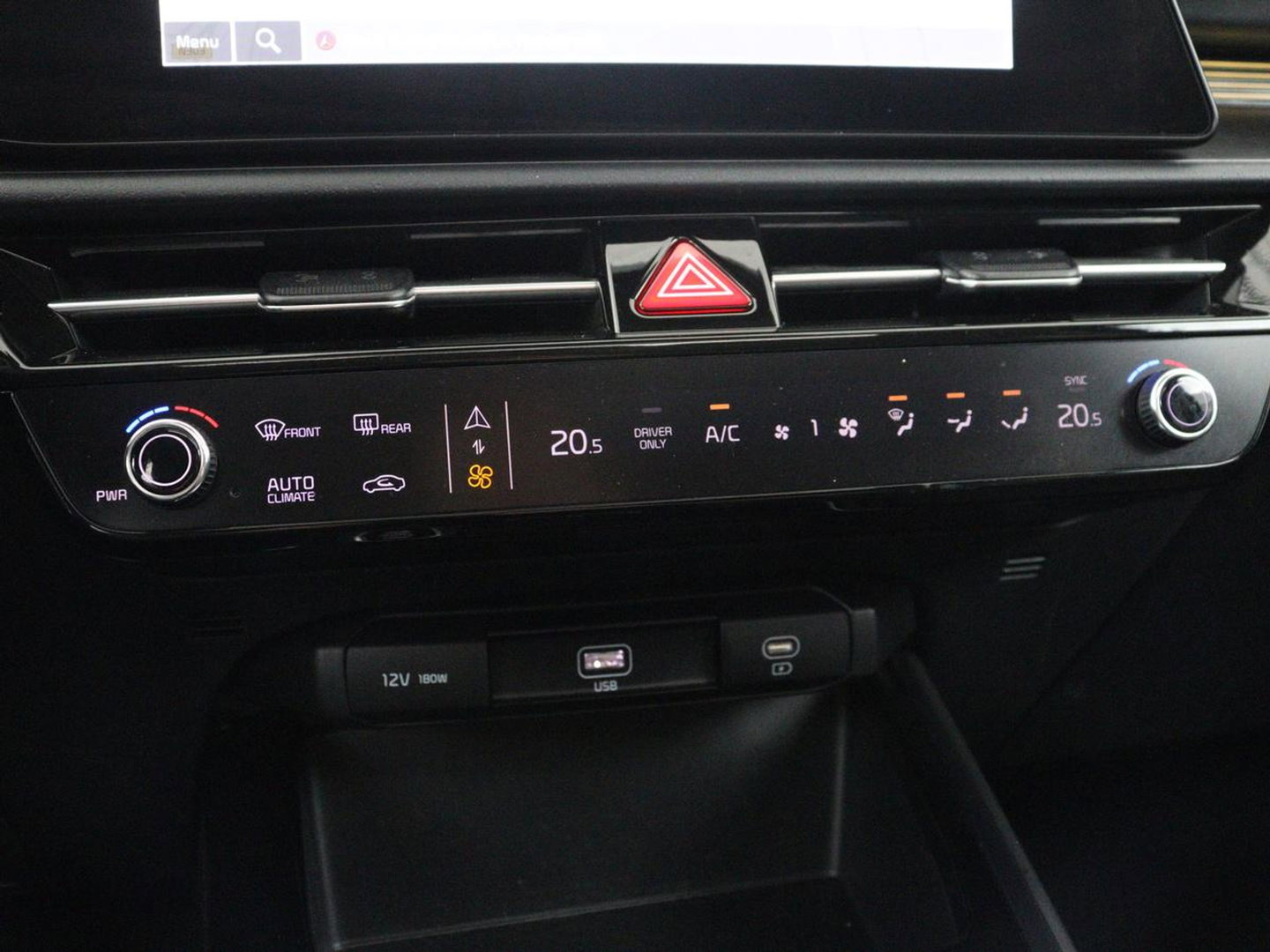 Kia Niro 1.6 GDi Hybrid DynamicPlusLine | Panoramadak | Leder | Stuur/stoelverwarming | Head-up | Adaptive cruise | Lane assist | Carplay | Camera | Park assist | Climate control | Trekhaak