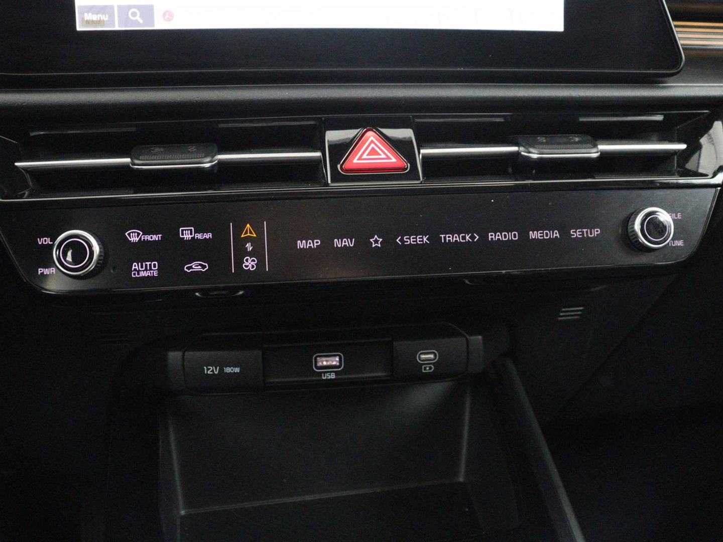 Kia Niro 1.6 GDi Hybrid DynamicPlusLine | Panoramadak | Leder | Stuur/stoelverwarming | Head-up | Adaptive cruise | Lane assist | Carplay | Camera | Park assist | Climate control | Trekhaak