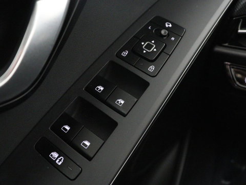 Kia Niro 1.6 GDi Hybrid DynamicPlusLine | Panoramadak | Leder | Stuur/stoelverwarming | Head-up | Adaptive cruise | Lane assist | Carplay | Camera | Park assist | Climate control | Trekhaak