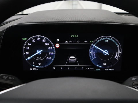 Kia Niro 1.6 GDi Hybrid DynamicPlusLine | Panoramadak | Leder | Stuur/stoelverwarming | Head-up | Adaptive cruise | Lane assist | Carplay | Camera | Park assist | Climate control | Trekhaak