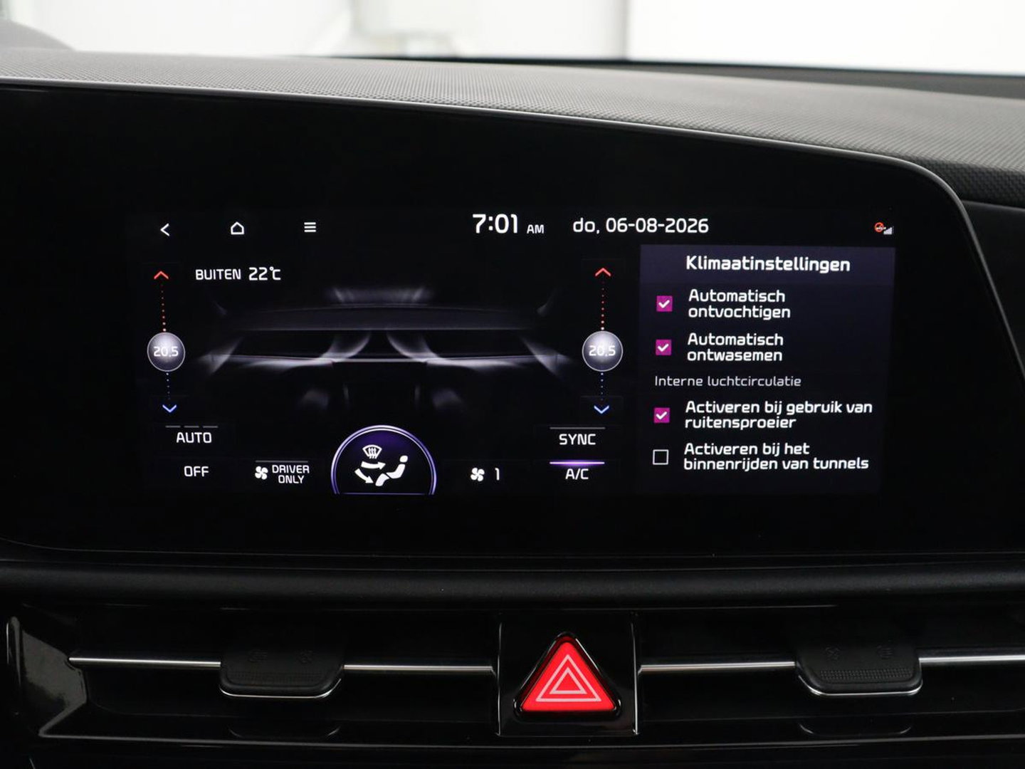 Kia Niro 1.6 GDi Hybrid DynamicPlusLine | Panoramadak | Leder | Stuur/stoelverwarming | Head-up | Adaptive cruise | Lane assist | Carplay | Camera | Park assist | Climate control | Trekhaak