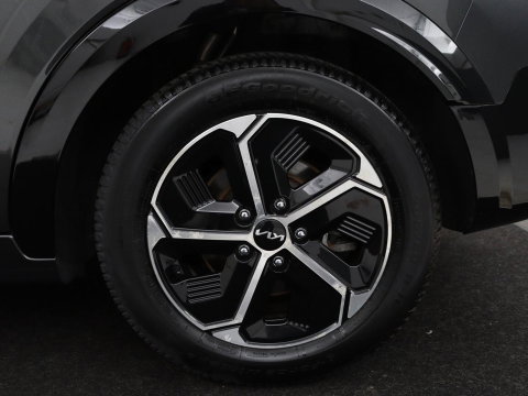 Kia Niro 1.6 GDi Hybrid DynamicPlusLine | Panoramadak | Leder | Stuur/stoelverwarming | Head-up | Adaptive cruise | Lane assist | Carplay | Camera | Park assist | Climate control | Trekhaak