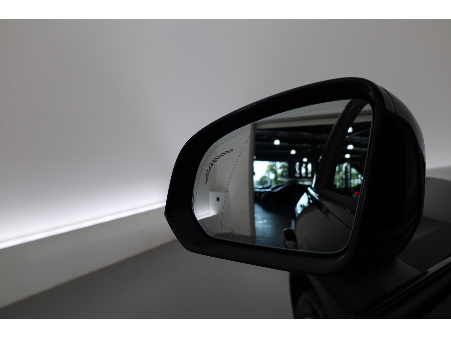 Volvo XC40 Single Motor Ultimate 70 kWh | RIJKLAAR!! | Pano | Adapt. Cruise | 360cam | Harman Kardon | Stoel- Stuurverw. | Memory