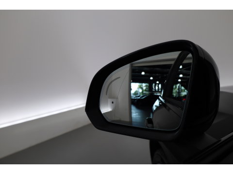 Volvo XC40 Single Motor Ultimate 70 kWh | RIJKLAAR!! | Pano | Adapt. Cruise | 360cam | Harman Kardon | Stoel- Stuurverw. | Memory