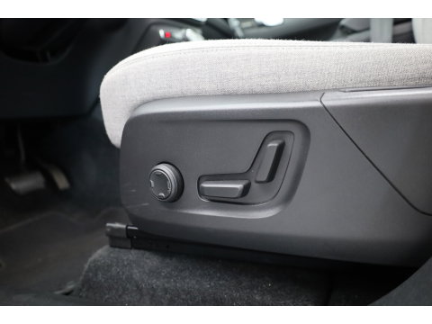 Volvo XC40 Single Motor Ultimate 70 kWh | RIJKLAAR!! | Pano | Adapt. Cruise | 360cam | Harman Kardon | Stoel- Stuurverw. | Memory