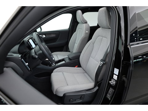 Volvo XC40 Single Motor Ultimate 70 kWh | RIJKLAAR!! | Pano | Adapt. Cruise | 360cam | Harman Kardon | Stoel- Stuurverw. | Memory