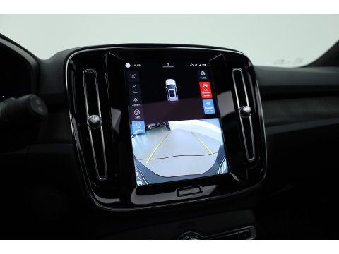 Volvo XC40 Single Motor Ultimate 70 kWh | RIJKLAAR!! | Pano | Adapt. Cruise | 360cam | Harman Kardon | Stoel- Stuurverw. | Memory