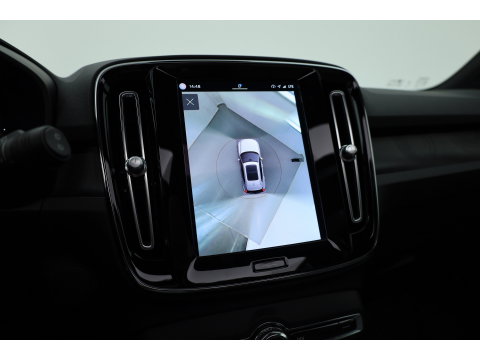 Volvo XC40 Single Motor Ultimate 70 kWh | RIJKLAAR!! | Pano | Adapt. Cruise | 360cam | Harman Kardon | Stoel- Stuurverw. | Memory