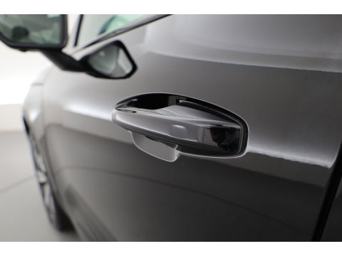Volvo XC40 Single Motor Ultimate 70 kWh | RIJKLAAR!! | Pano | Adapt. Cruise | 360cam | Harman Kardon | Stoel- Stuurverw. | Memory