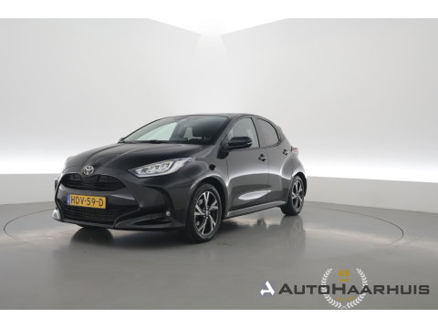 Toyota Yaris 1.5 Hybrid 115 First Edition | winterset | Afn. Trekhaak | Apple CarPlay | Adapt. Cruise | Camera |