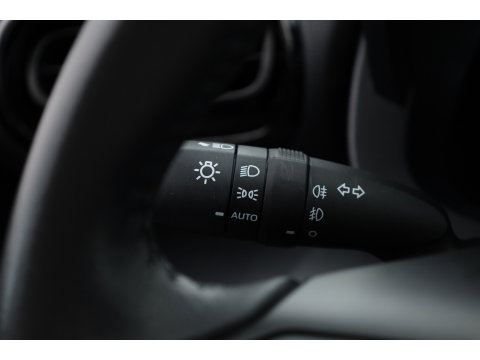 Toyota Yaris 1.5 Hybrid 115 First Edition | winterset | Afn. Trekhaak | Apple CarPlay | Adapt. Cruise | Camera |