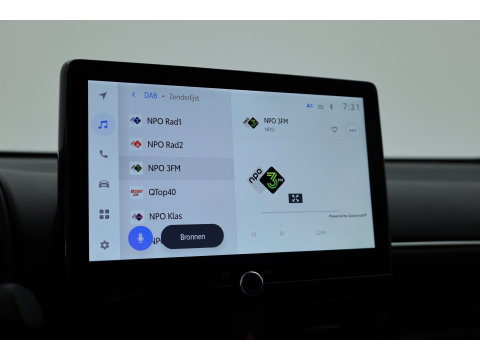 Toyota Yaris 1.5 Hybrid 115 First Edition | winterset | Afn. Trekhaak | Apple CarPlay | Adapt. Cruise | Camera |