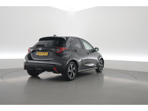 Toyota Yaris 1.5 Hybrid 115 First Edition | winterset | Afn. Trekhaak | Apple CarPlay | Adapt. Cruise | Camera |