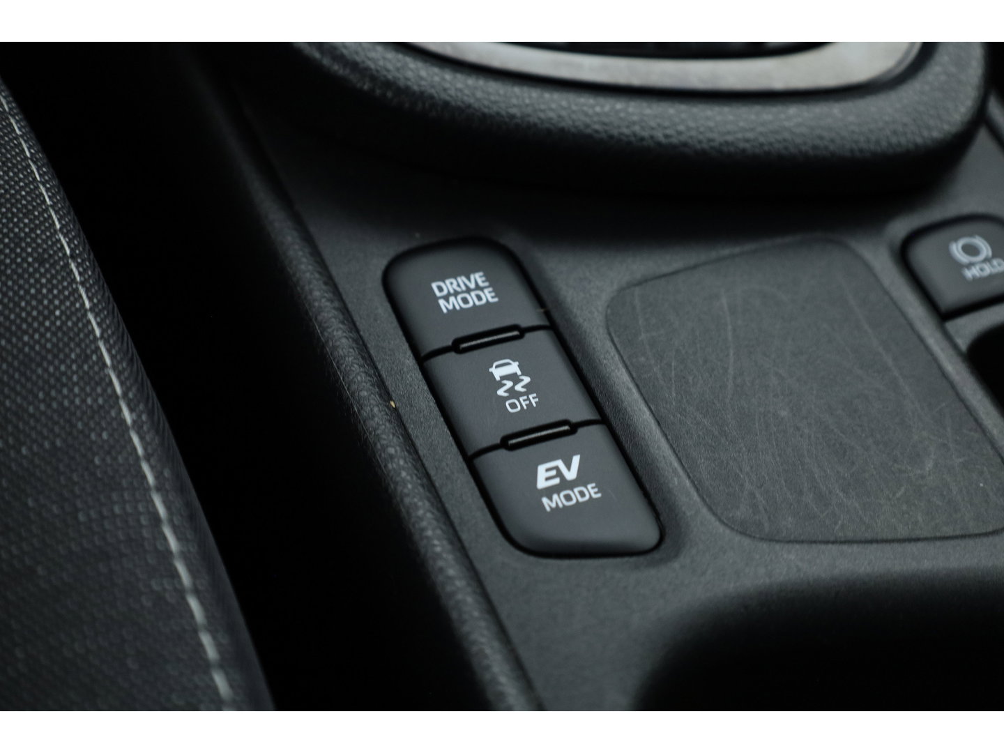 Toyota Yaris 1.5 Hybrid 115 First Edition | winterset | Afn. Trekhaak | Apple CarPlay | Adapt. Cruise | Camera |