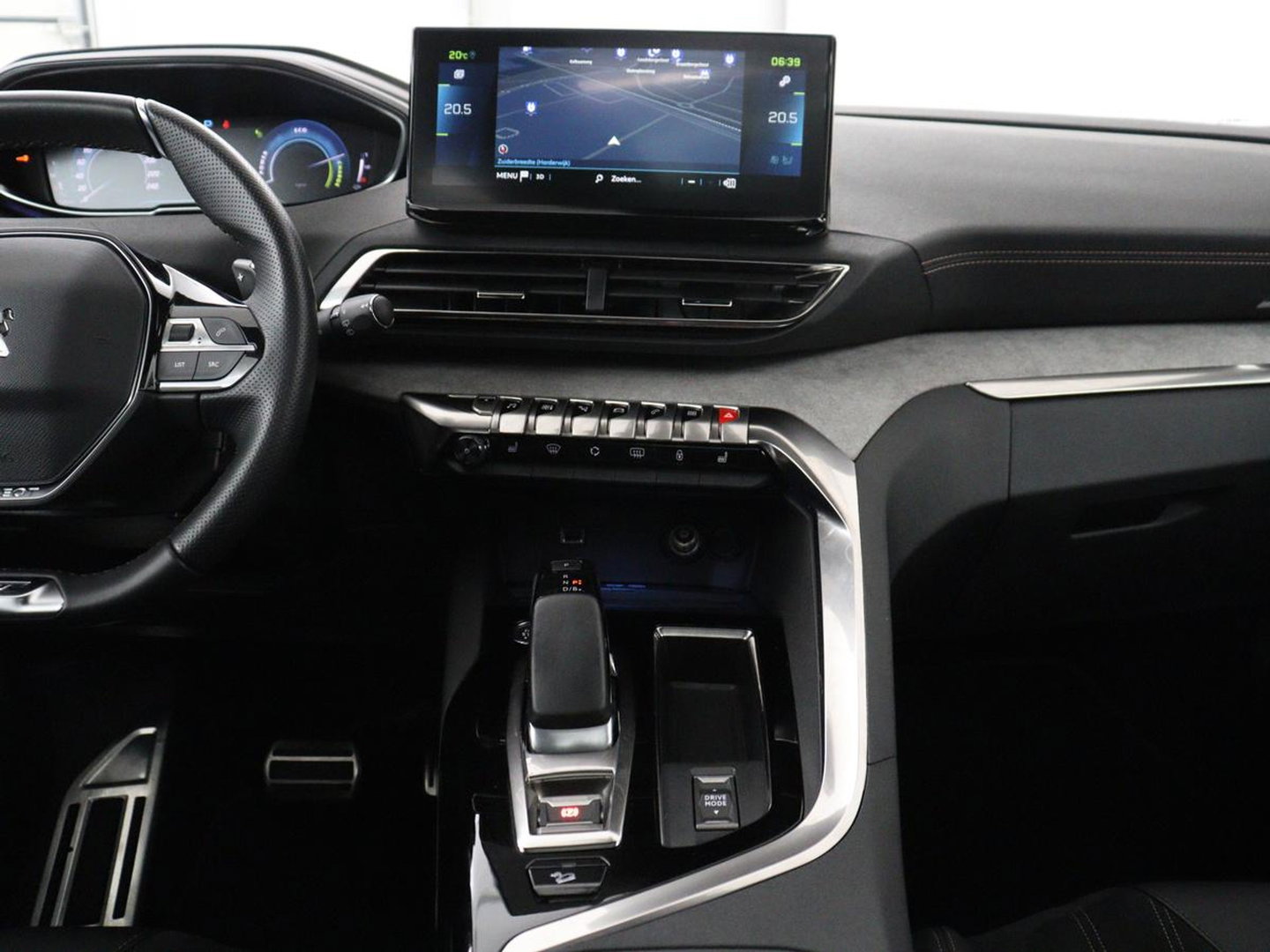 Peugeot 3008 1.6 HYbrid4 300 GT Pack Business | SOH 94,8% | Panoramadak | Leder/alcantara | Stoelverwarming | Adaptive cruise | Lane assist | Sfeerverlichting | Carplay | Focal sound | Camera | Park assist | Elektrische achterklep