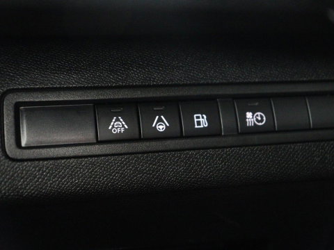 Peugeot 3008 1.6 HYbrid4 300 GT Pack Business | SOH 94,8% | Panoramadak | Leder/alcantara | Stoelverwarming | Adaptive cruise | Lane assist | Sfeerverlichting | Carplay | Focal sound | Camera | Park assist | Elektrische achterklep