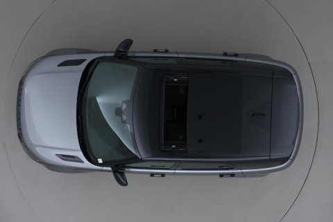 Land Rover Range Rover Evoque P270e PHEV Dynamic SE | Schuif/kanteldak | Black Pack | Cold Climate Pack | Meridian | 360 Camera | 20 Inch
