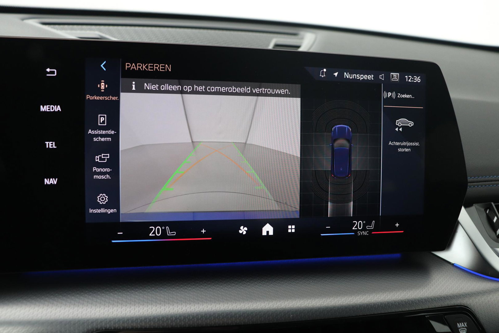 BMW X1 sDrive18i | M-Sport | Stoelverwarming | Camera | Apple Carplay | 18 Inch | Keyless