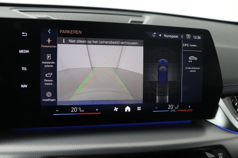 BMW X1 sDrive18i | M-Sport | Stoelverwarming | Camera | Apple Carplay | 18 Inch | Keyless