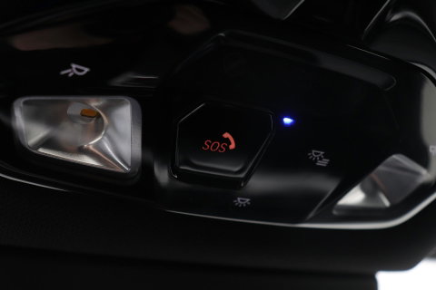 BMW X1 sDrive18i | M-Sport | Stoelverwarming | Camera | Apple Carplay | 18 Inch | Keyless
