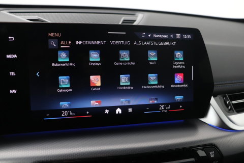BMW X1 sDrive18i | M-Sport | Stoelverwarming | Camera | Apple Carplay | 18 Inch | Keyless