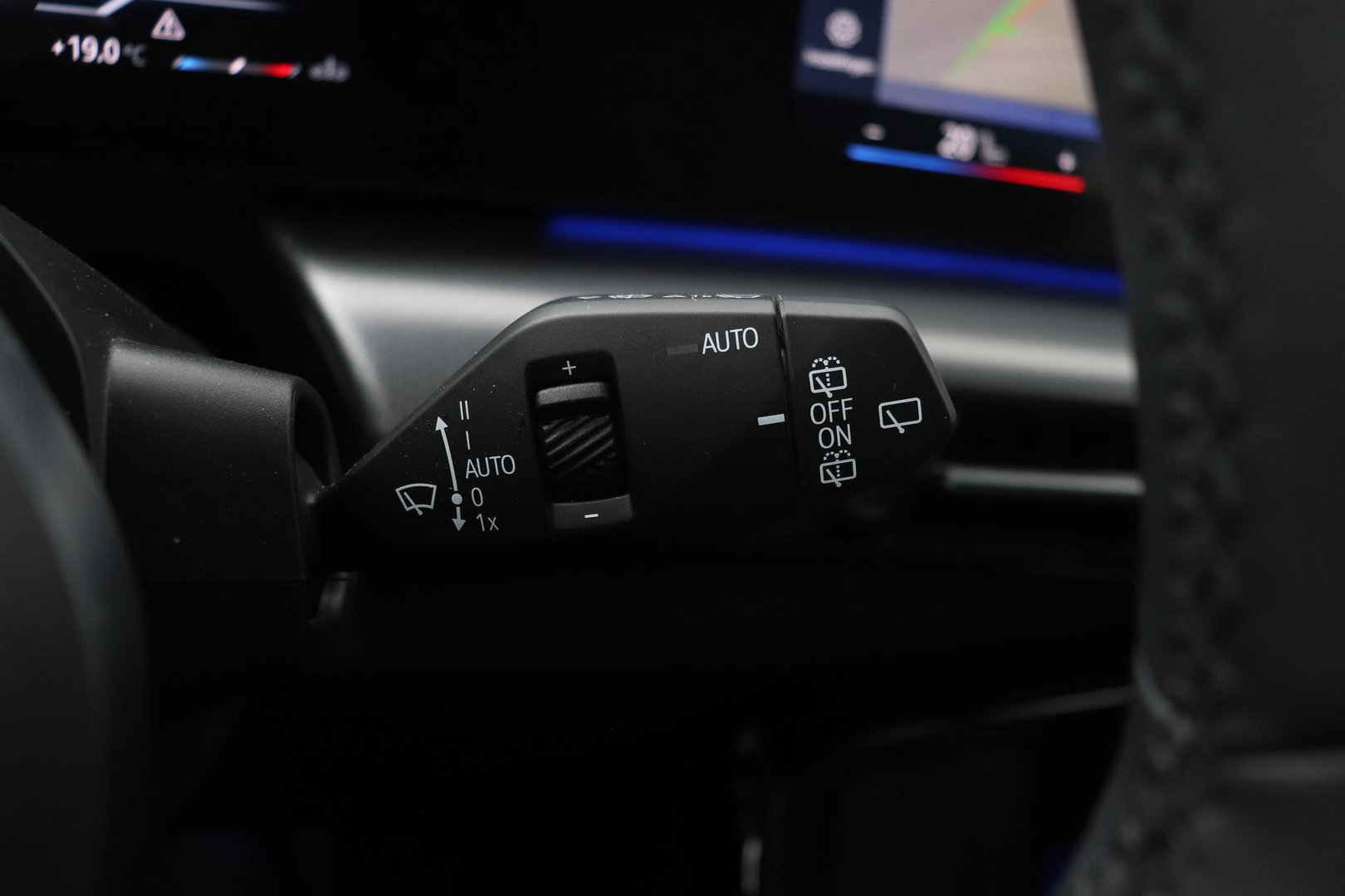 BMW X1 sDrive18i | M-Sport | Stoelverwarming | Camera | Apple Carplay | 18 Inch | Keyless