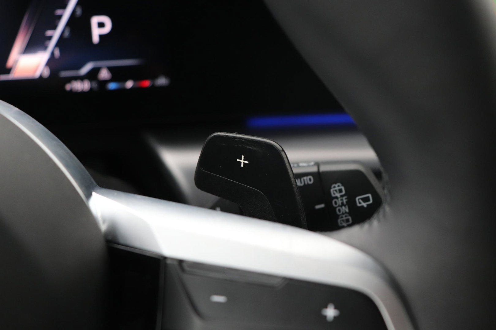 BMW X1 sDrive18i | M-Sport | Stoelverwarming | Camera | Apple Carplay | 18 Inch | Keyless