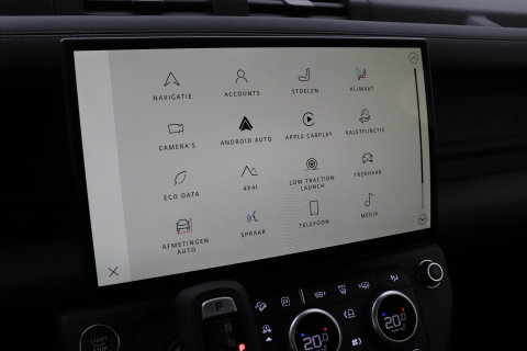 Land Rover Defender 2.0 P300e 110 X-Dynamic SE | FACELIFT | ACC | Panoramadak | ClearSight | Stoel+Stuurverwarming | Trekhaak