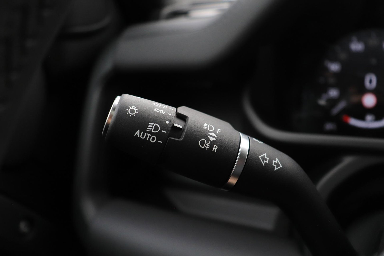 Land Rover Defender 2.0 P300e 110 X-Dynamic SE | FACELIFT | ACC | Panoramadak | ClearSight | Stoel+Stuurverwarming | Trekhaak