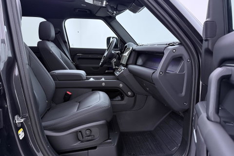 Land Rover Defender 2.0 P300e 110 X-Dynamic SE | FACELIFT | ACC | Panoramadak | ClearSight | Stoel+Stuurverwarming | Trekhaak