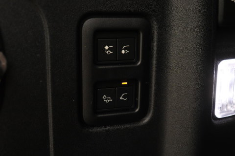 Land Rover Defender 2.0 P300e 110 X-Dynamic SE | FACELIFT | ACC | Panoramadak | ClearSight | Stoel+Stuurverwarming | Trekhaak
