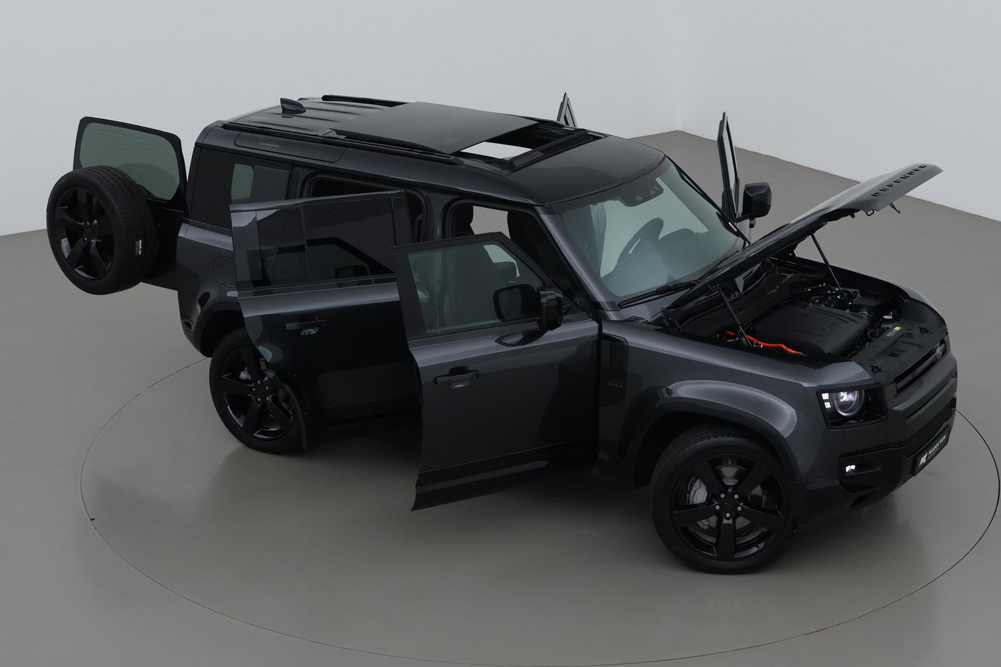Land Rover Defender 2.0 P300e 110 X-Dynamic SE | FACELIFT | ACC | Panoramadak | ClearSight | Stoel+Stuurverwarming | Trekhaak