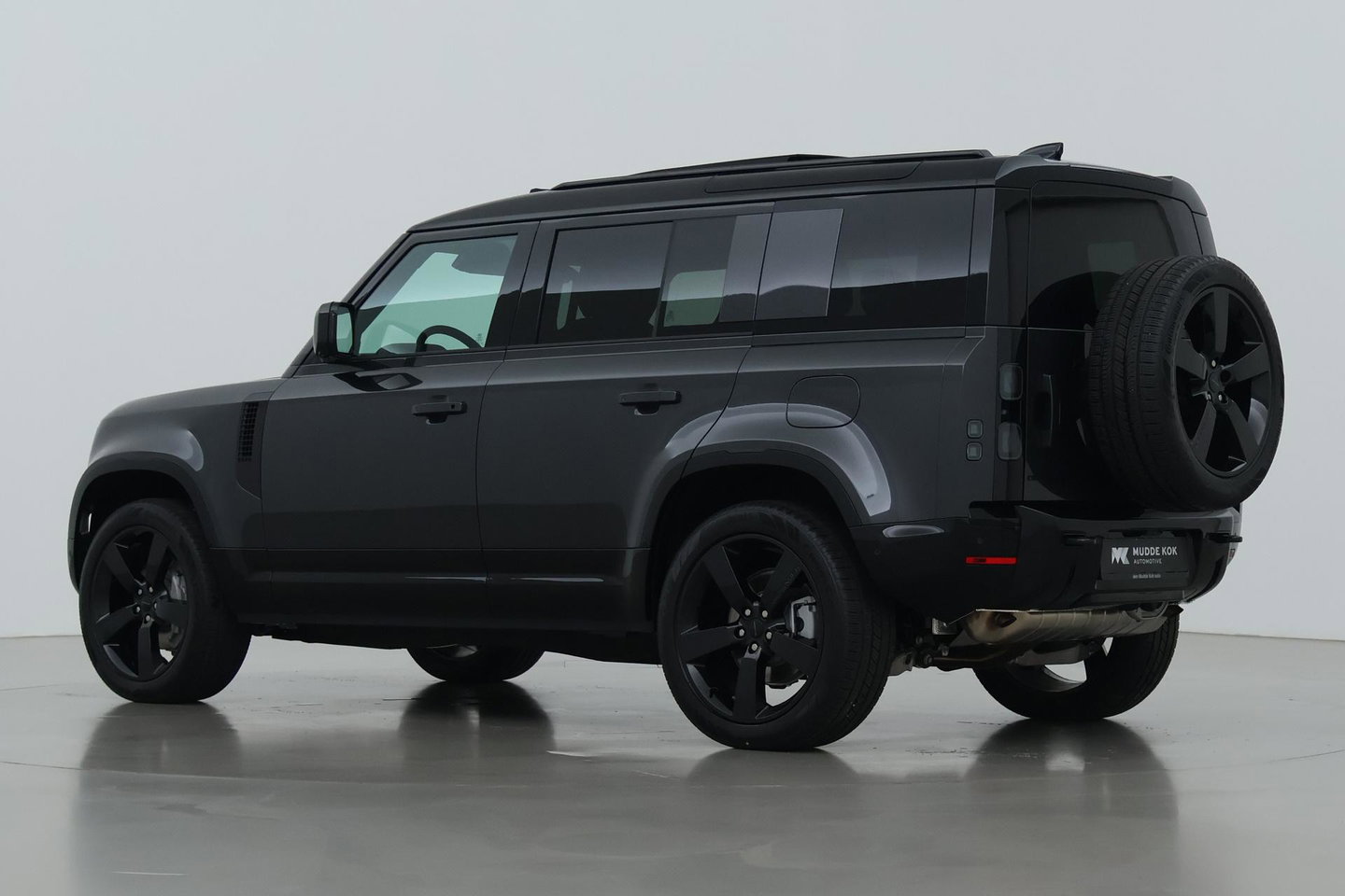 Land Rover Defender 2.0 P300e 110 X-Dynamic SE | FACELIFT | ACC | Panoramadak | ClearSight | Stoel+Stuurverwarming | Trekhaak