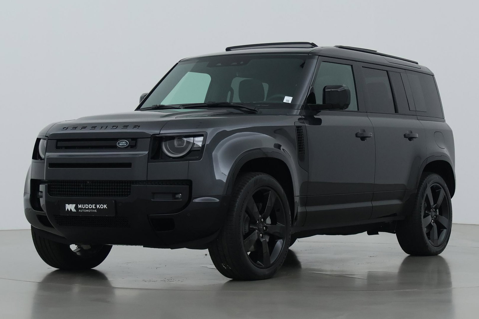 Land Rover Defender 2.0 P300e 110 X-Dynamic SE | FACELIFT | ACC | Panoramadak | ClearSight | Stoel+Stuurverwarming | Trekhaak